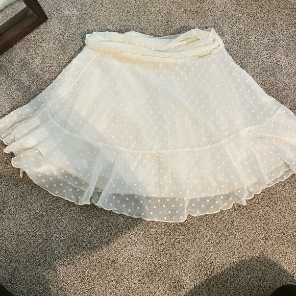 Lucky in the Sky Skirt - Picture 3 of 5